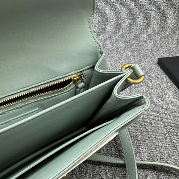 Saint Laurent Leather Shoulder Bag 750-061125 - Picture 14 of 16